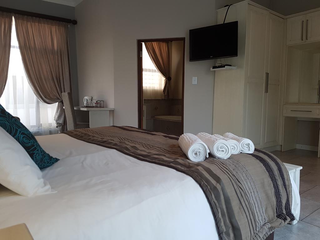 Summerset Place Country House Bela-Bela Rum bild