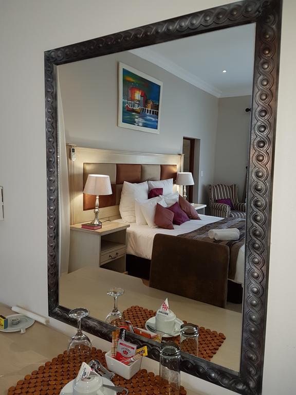 Summerset Place Country House Bela-Bela Rum bild