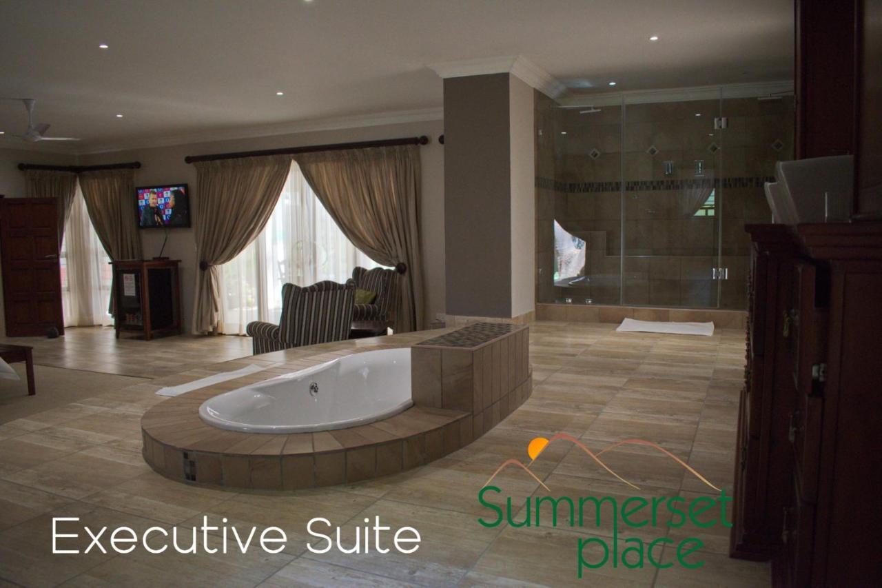 Summerset Place Country House Bela-Bela Rum bild